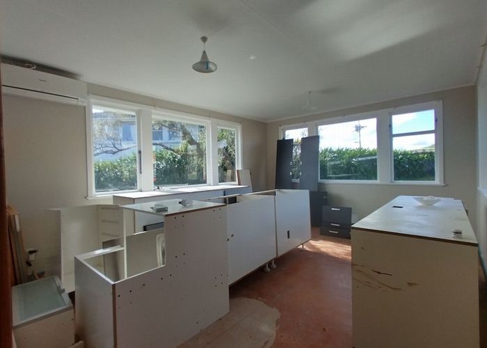  at 33 Castor Crescent, Cannons Creek, Porirua, Wellington