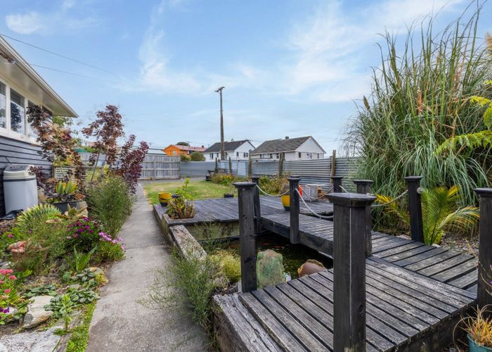  at 52 Kowhai Street, Castlecliff, Whanganui, Manawatu / Whanganui