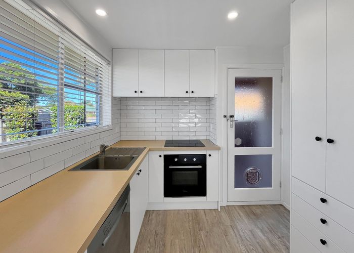  at 1/23 Withells Road, Avonhead, Christchurch