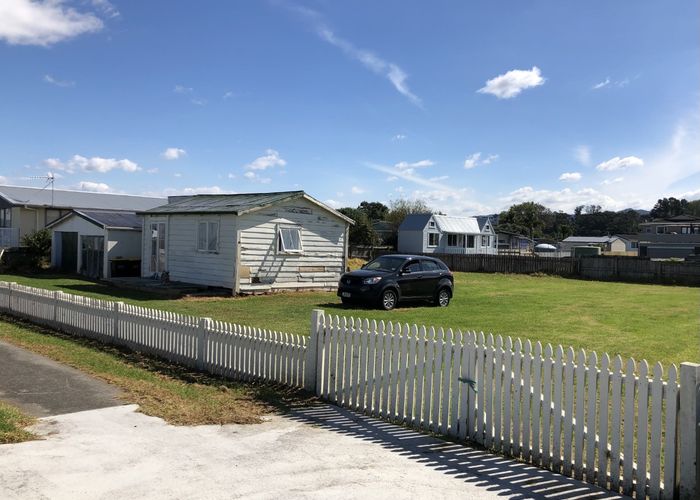  at 919 East Coast Road, Pokeno