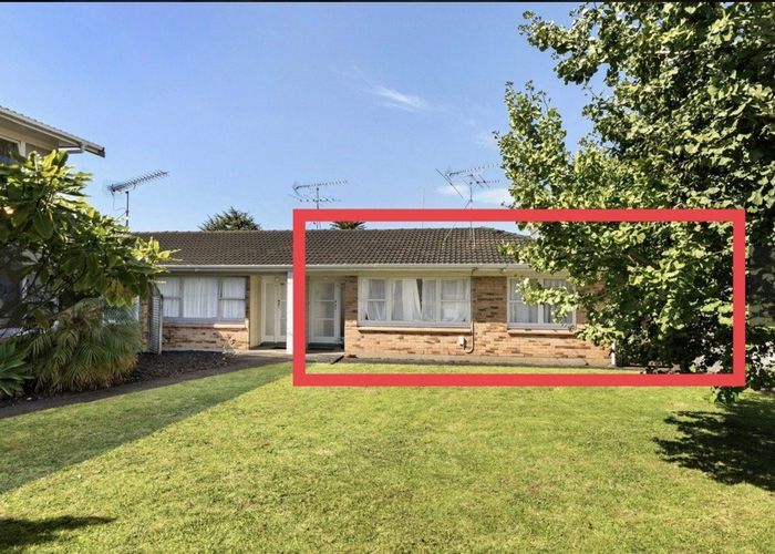  at 4/1 Parry Road, Mount Wellington, Auckland City, Auckland