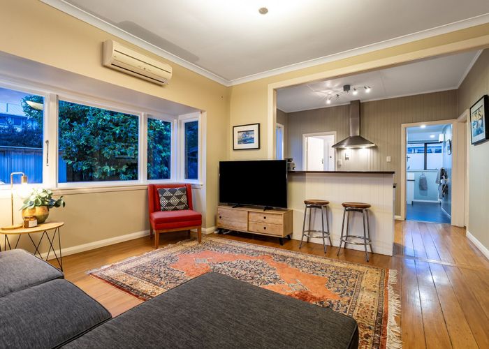  at 19 Main Road, Titahi Bay, Porirua, Wellington