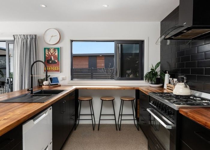  at 28 Puhirake Crescent, Pyes Pa, Tauranga