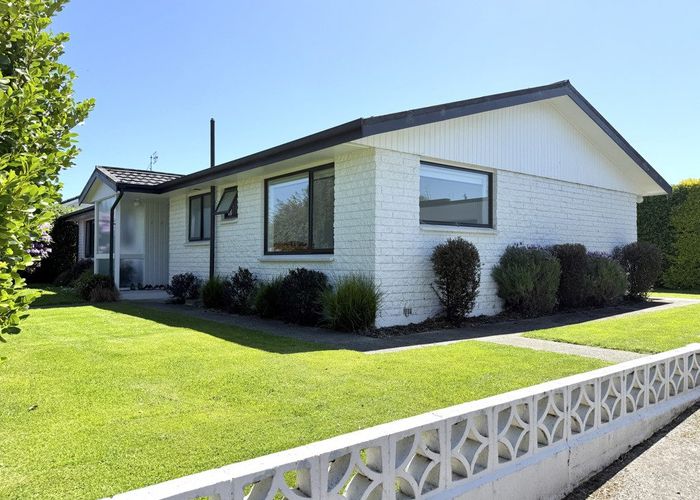  at 52 Newcastle Street, Windsor, Invercargill, Southland