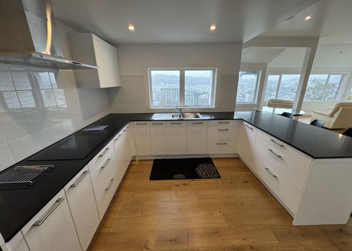  at 11A Waiteata Road, Kelburn, Wellington, Wellington