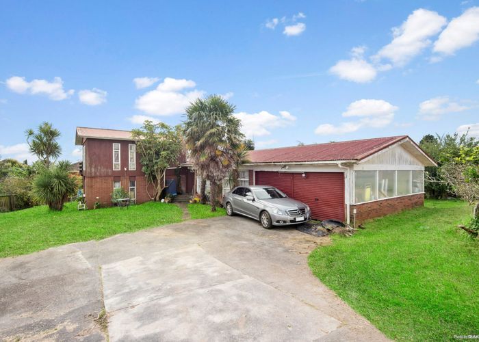 For sale 54 Maioro Street, New Windsor, Auckland City, Auckland