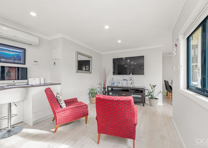  at 4 Lockett Street, Waterloo, Lower Hutt, Wellington