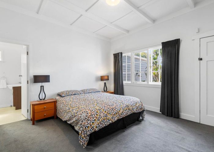  at 29 Queensway, Three Kings, Auckland