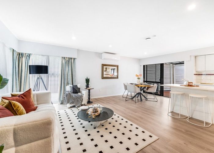  at 286 Bucklands Beach Road, Bucklands Beach, Manukau City, Auckland