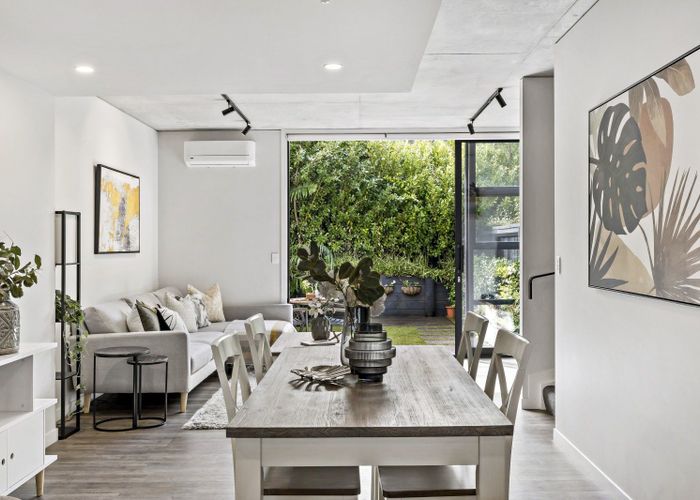  at 18/4163 Great North Road, Glen Eden, Auckland