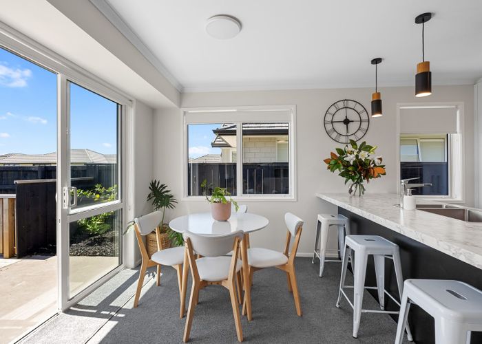  at 5b Te Wharo Drive, Papamoa Beach, Tauranga, Bay Of Plenty