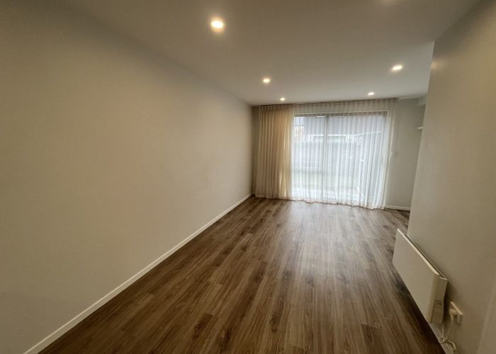  at 52 Ivy Nola Way, Henderson, Waitakere City, Auckland