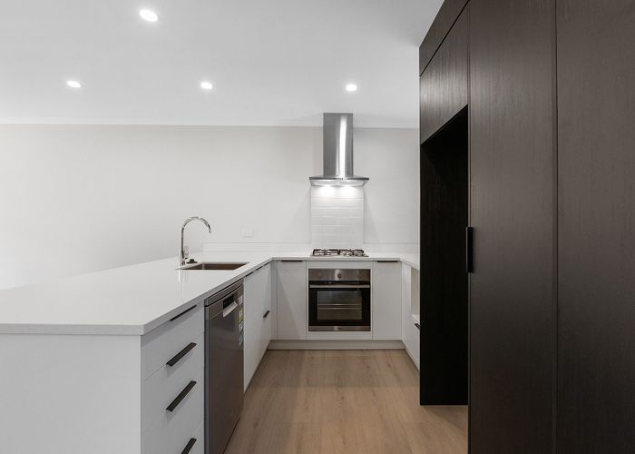  at 4/6 Fend Street, Chartwell, Hamilton, Waikato