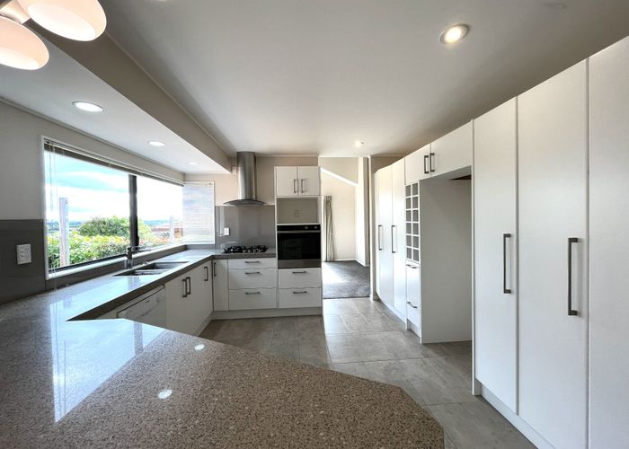  at 18 Clydesdale Avenue, Somerville, Manukau City, Auckland