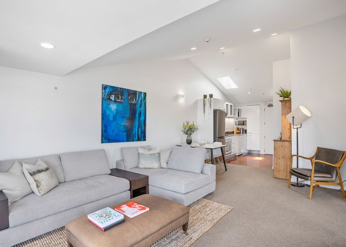  at 19C Garnet Road, Westmere, Auckland