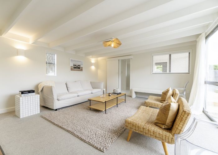  at 82 Avenue Road, West End, Timaru, Canterbury