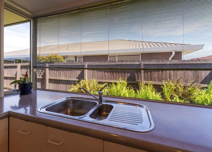  at 3 Goodall Place, Redwood, Christchurch City, Canterbury