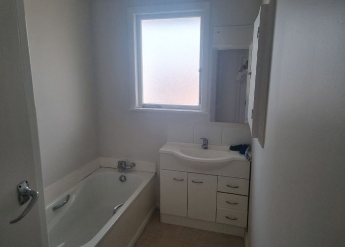  at 325 Cobham Drive, Hillcrest, Hamilton, Waikato
