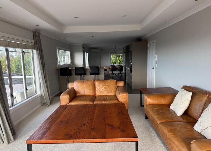 at 235B East Coast Road, Sunnynook, North Shore City, Auckland