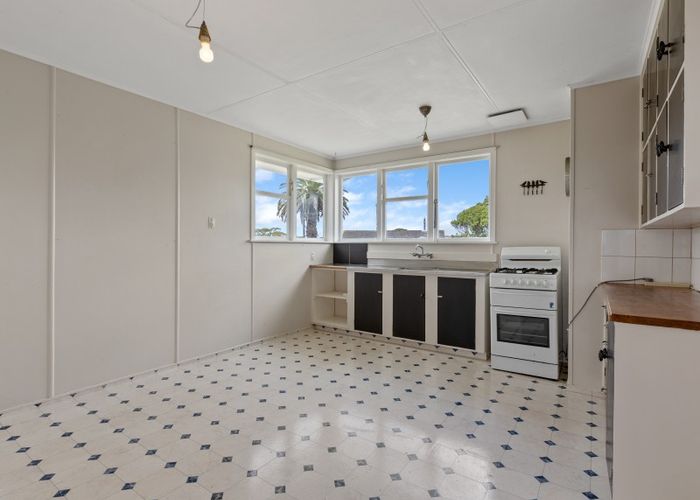  at 75 Wrantage Street, Westown, New Plymouth