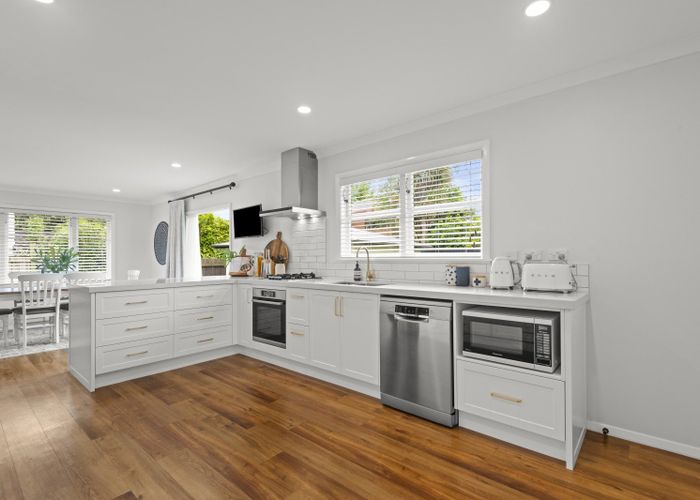  at 11 Athlone Place, Hokowhitu, Palmerston North