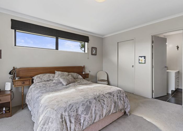  at 10 Silkwood Crescent, Karaka, Papakura