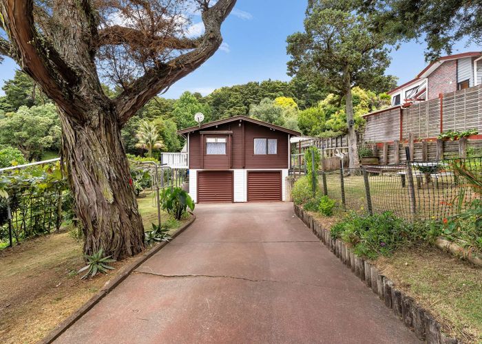  at 11 Mahoe Glade, Patumahoe, Pukekohe