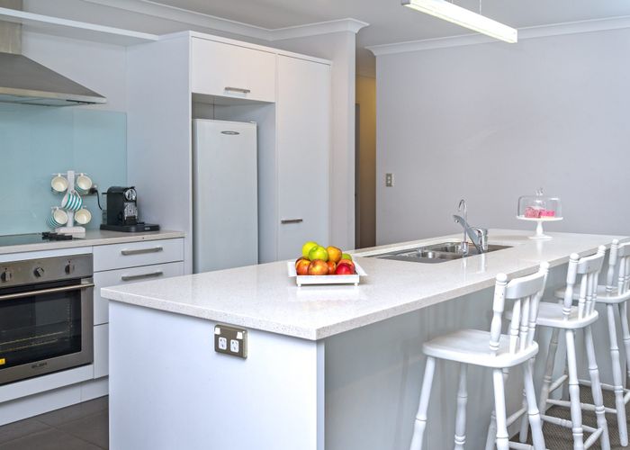  at 12 Weatherly Drive, Beachlands, Manukau City, Auckland