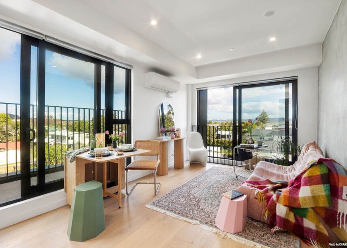  at 401/2 Miller Street, Point Chevalier, Auckland City, Auckland
