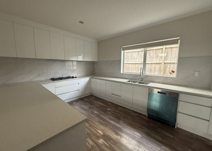  at 27 Arrowsmith Drive, Flat Bush, Manukau City, Auckland
