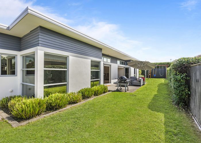  at 9 Columbia Crescent, Beachlands, Auckland