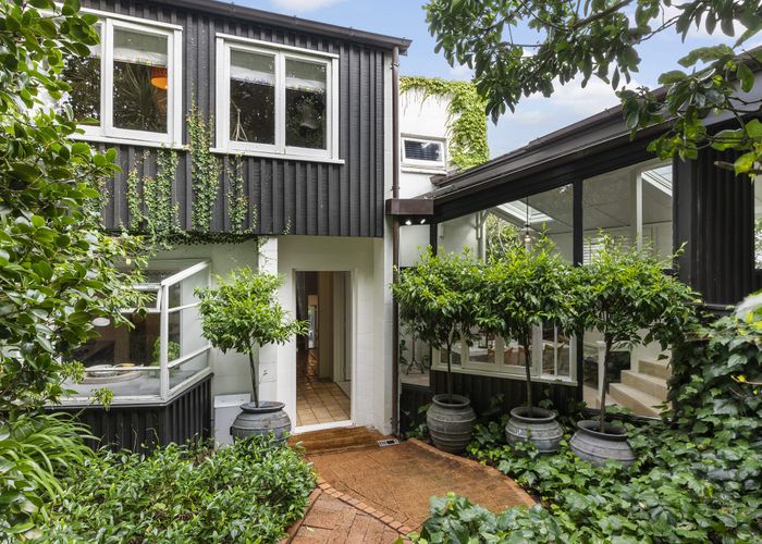  at 3 Rota Place, Parnell, Auckland