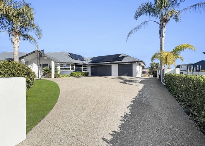  at 7 Ripple Lane, Flagstaff, Hamilton, Waikato