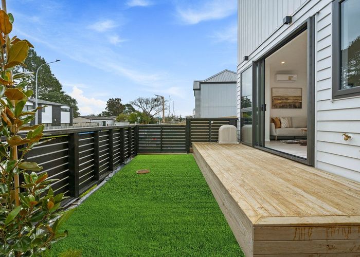  at 56 Oreil Avenue, West Harbour, Waitakere City, Auckland