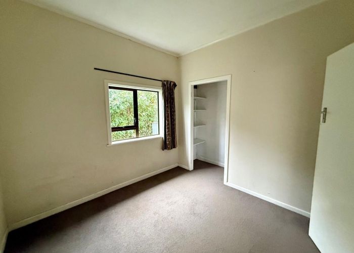  at 5 Thomas road, Mangere, Manukau City, Auckland