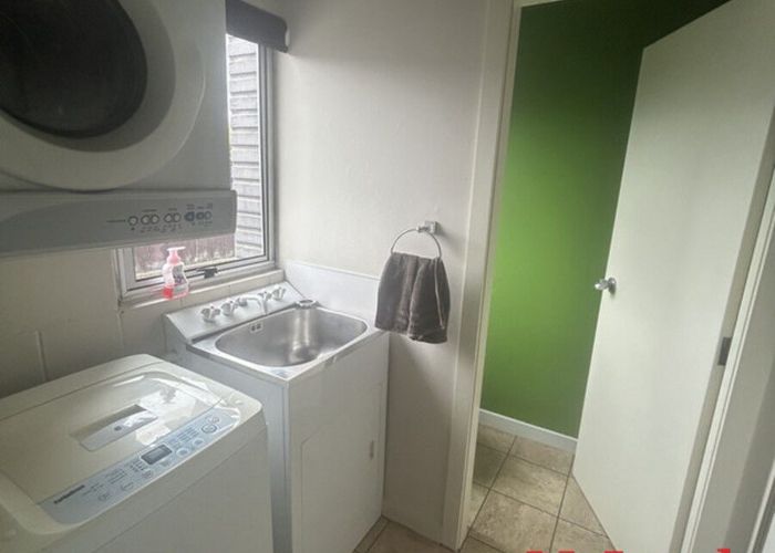  at 48 Queens Drive, Allenton, Ashburton