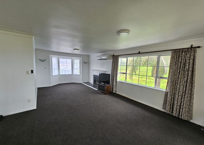  at 18a Carnoustie Drive, Wattle Downs, Manukau City, Auckland