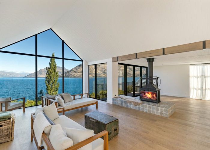  at 66 Cedar Drive, Kelvin Heights, Queenstown