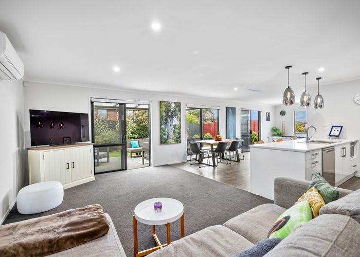  at 25 Lake Drive, Tikipunga, Whangarei
