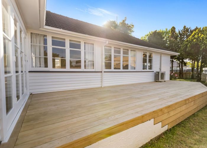  at 102 Holland Road, Fairfield, Hamilton, Waikato