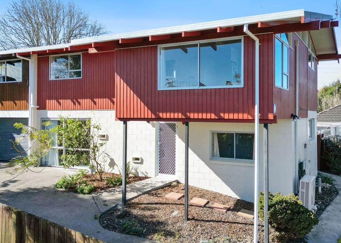  at 1/41 Matuhi Rise, Henderson, Waitakere City, Auckland