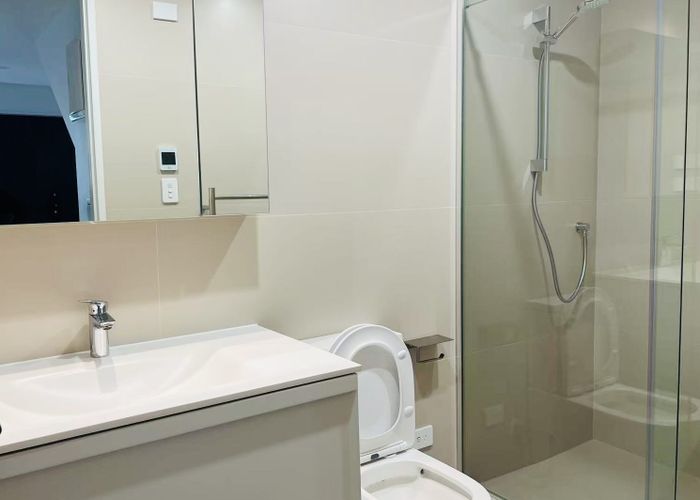  at 30 Park Rise, Campbells Bay, North Shore City, Auckland