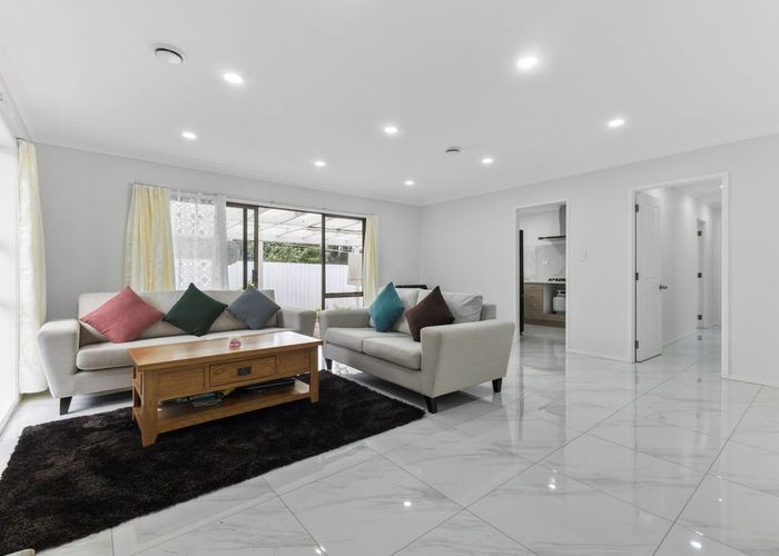  at 1/71 Stonex Road, Papatoetoe, Manukau City, Auckland