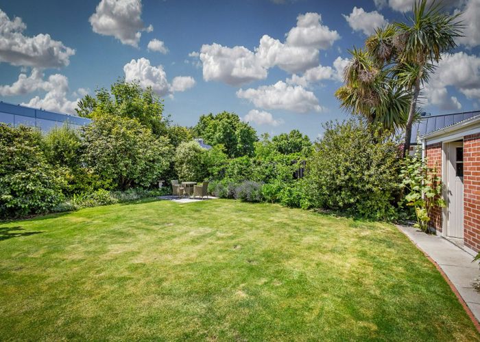  at 2/188 Clyde Road, Burnside, Christchurch
