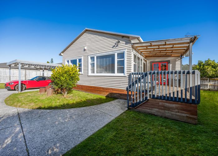  at 12a Oxford Road, Manurewa, Manukau City, Auckland