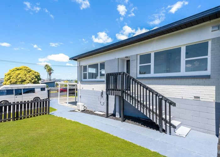  at 1/49 Clendon Avenue, Papatoetoe, Auckland