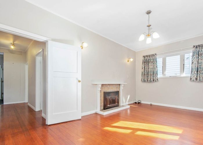  at 32 Bellwood Avenue, Mount Eden, Auckland City, Auckland