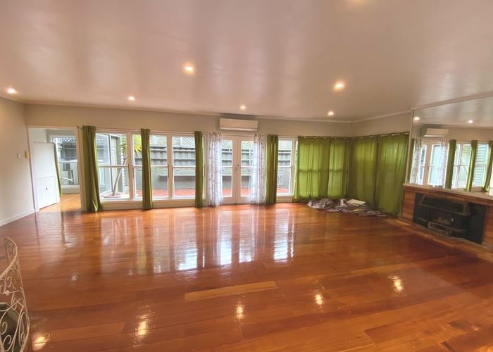  at 224 Godley Road, Titirangi, Waitakere City, Auckland