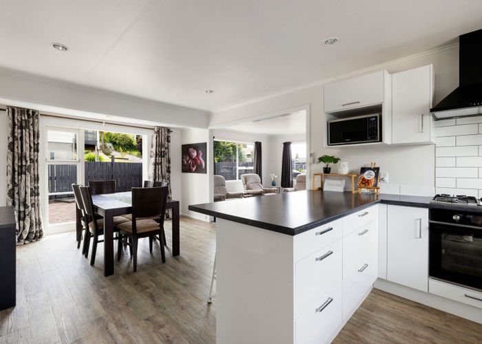  at 7 Mountbatten Place, Dinsdale, Hamilton
