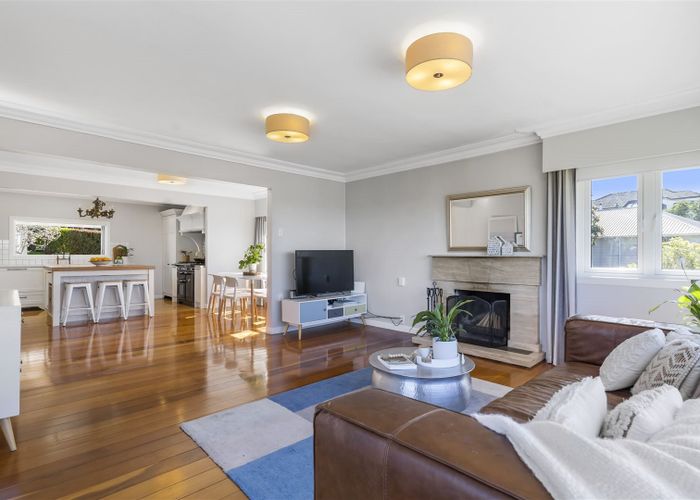  at 75 Churchill Road, Cockle Bay, Auckland
